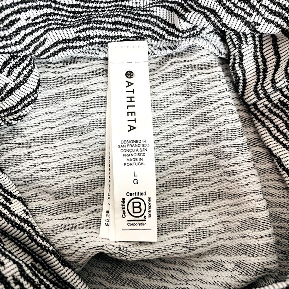 Athleta Flurry Seamless Turtleneck Base Layer Size L - Picture 5 of 5